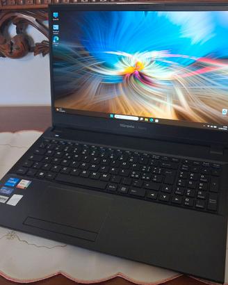 Nauta E1503 i5-1235U 16 RAM 512 SSD Laptop 15"