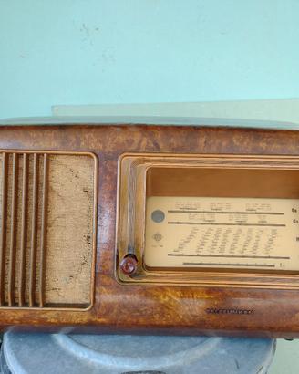 radio a valvole vintage d'epoca 