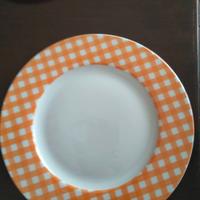 Servizio piatti in porcellana + Servizio coppette
