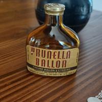 Mignon vintage Prunella Ballor