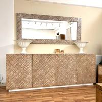 CREDENZA MADIA BUFFET costruita con legno vecchio.