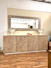 CREDENZA MADIA BUFFET costruita con legno vecchio.
