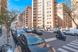 VIALE MARIO RAPISARDI:Vani 3- Buone condizioni