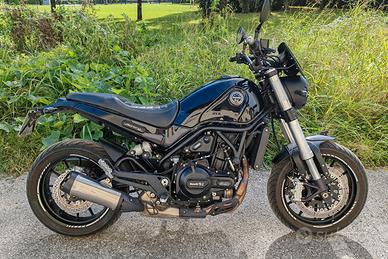 Benelli Leoncino 500 2021