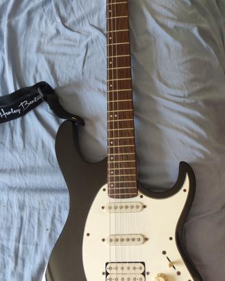chitarra elettrica 
