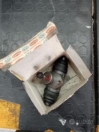 Ricambi VW-Audi Cilindretto freno 281 611 047