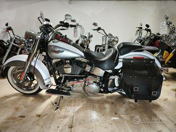 Harley-davidson Softail Deluxe FLSTN