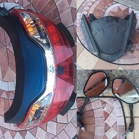 Ricambi vari Burgman 400 del 2018