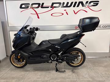 Yamaha T Max 560
