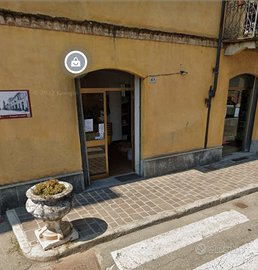 Locale ad uso commerciale