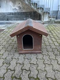Cuccia di legno