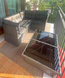 Divanetto, Poltroncine e tavolino da esterno