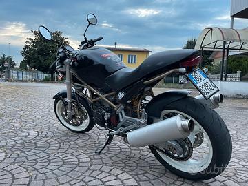 Ducati Monster 600 A2