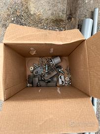 Scala con altezza e gradini regolabili