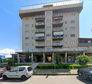 Stanza uso ufficio Cosenza via G. Marconi 152