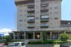 Stanza uso ufficio Cosenza via G. Marconi 152