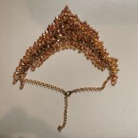 Collana dorata, alta bigiotteria
