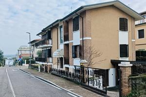 Villa o villino Peschiera del Garda [P 30.25VRG]