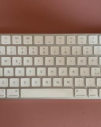 Apple Magic Keyboard