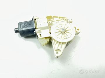 MOTORINO ALZAVETRO ANTERIORE SINISTRO MERCEDES Cla