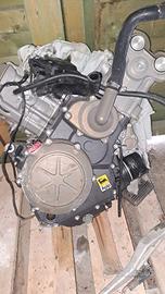 Aprilia Dorsoduro 750