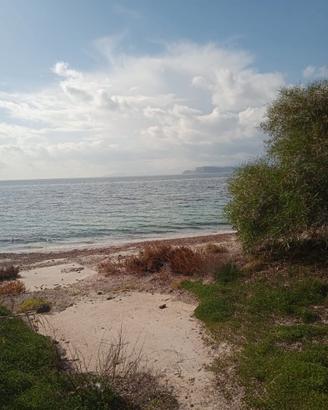 Margine rosso a 50 mt dal mare