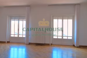 S2 ribasso: zona villa - ampio ufficio