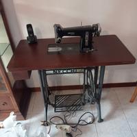 macchina da cucire necchi