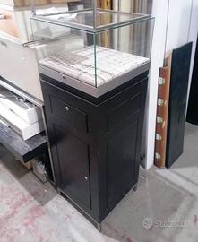 TOTEM LEGNO VETRINA 43909