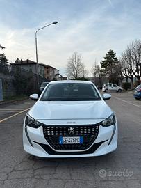 Peugeot 208 PureTech 1.2