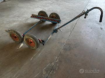 Carrello carriola raccolta frutta