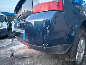 Paraurti posteriore con sensori di parcheggio Land