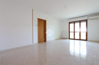 5 LOCALI A MARTINSICURO