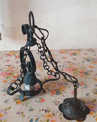Struttura Lampadario Vintage in Ferro Battuto con