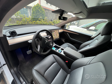 Tesla model Y long range dual motor