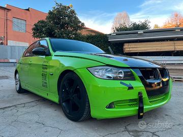 Bmw e90 320i  drift/track day-valuto scambi o perm