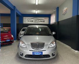 Lancia Ypsilon 1.3 MJT 75 CV Platino