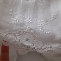 Articoli ricamati a mano