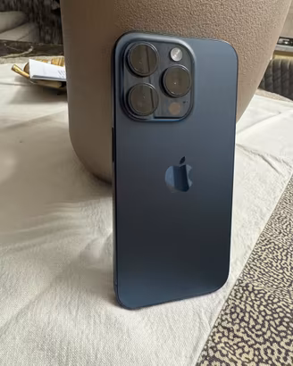 iPhone 15 pro 128 gb