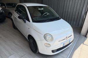 Fiat 500 1.2 benzina guidabile da neopatentati