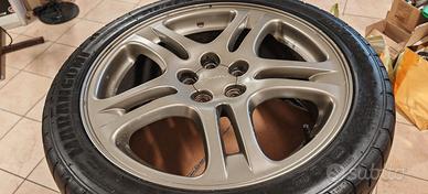 Set di cerchi in lega originali Subaru Impreza WRX