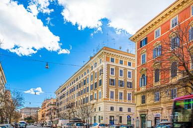 4 LOCALI A ROMA
