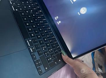 MacBook Air M2 2022
