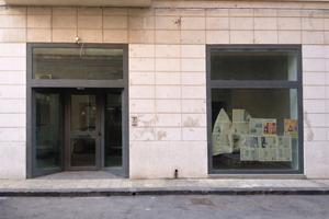 Corso gelone- basso commerciale