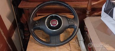 Volante completo per Fiat 500 del 2012