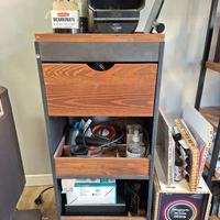 macchinari e carrelli per parrucchiere 