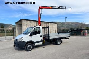 Iveco Daily con gru Nuova e cassone fisso