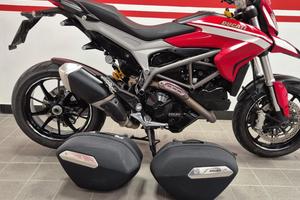 Ducati Hyperstrada 939 RED