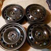 Cerchi per Volkswagen Golf e siminli