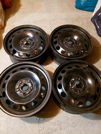 Cerchi per Volkswagen Golf e siminli